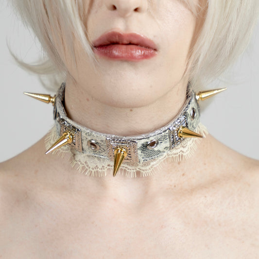 The Maiden Chocker